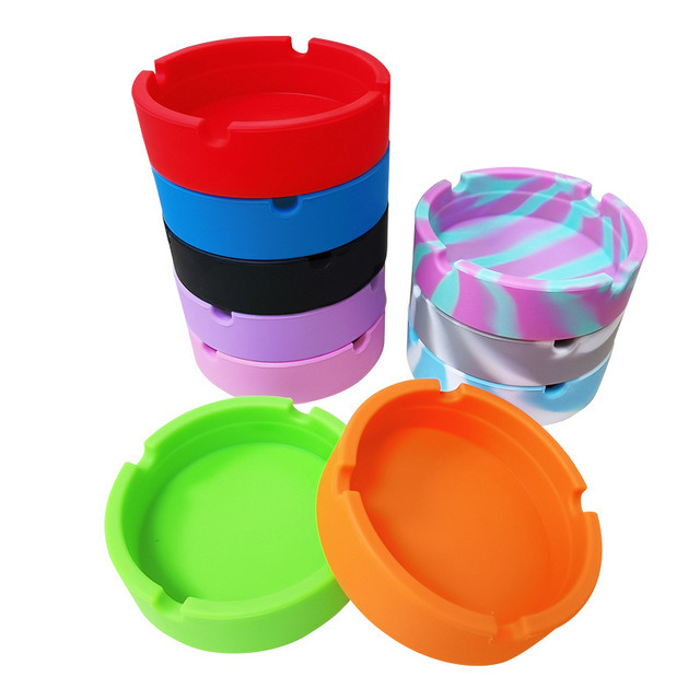 Wholesale Mixed Color Portable Unbreakable Soft Custom Logo Silicone Ashtray