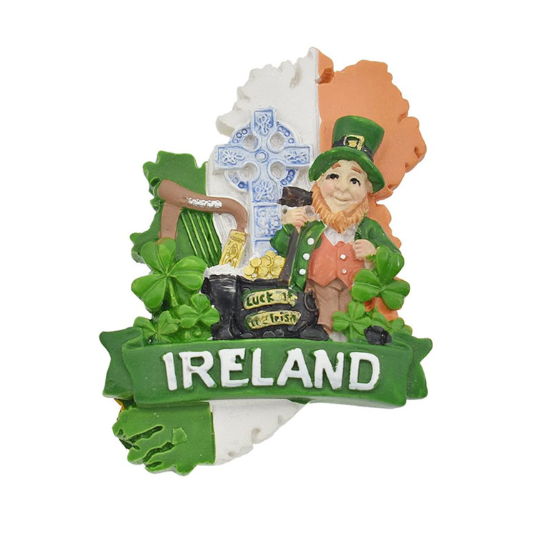 Factory Custom Resin St. Patrick′s Day Gift Clover Ireland Irish Souvenir Fridge Magnet