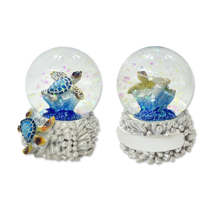 Wholesale Resin Beach Souvenir Marine Heart Shape Snow Globe