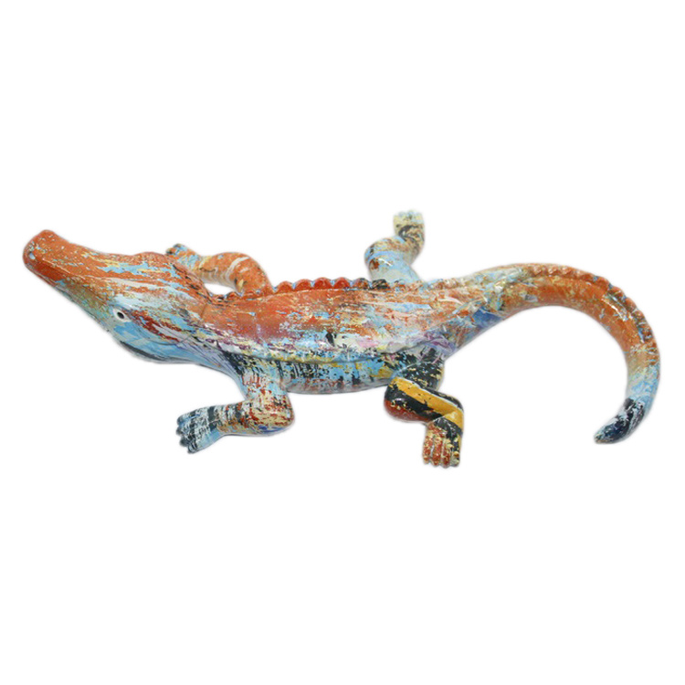 Home Ornament Animal Sculpture Resin 3D Crocodile Statue