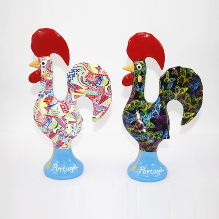 Portugal Barcelos Souvenir Lucky Resin Rooster Figurines for Home Decor