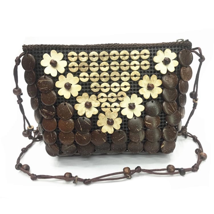 Dominican Jamaica Caribbean Vintage Women Handmade Beaded Coconut Shell Handbag