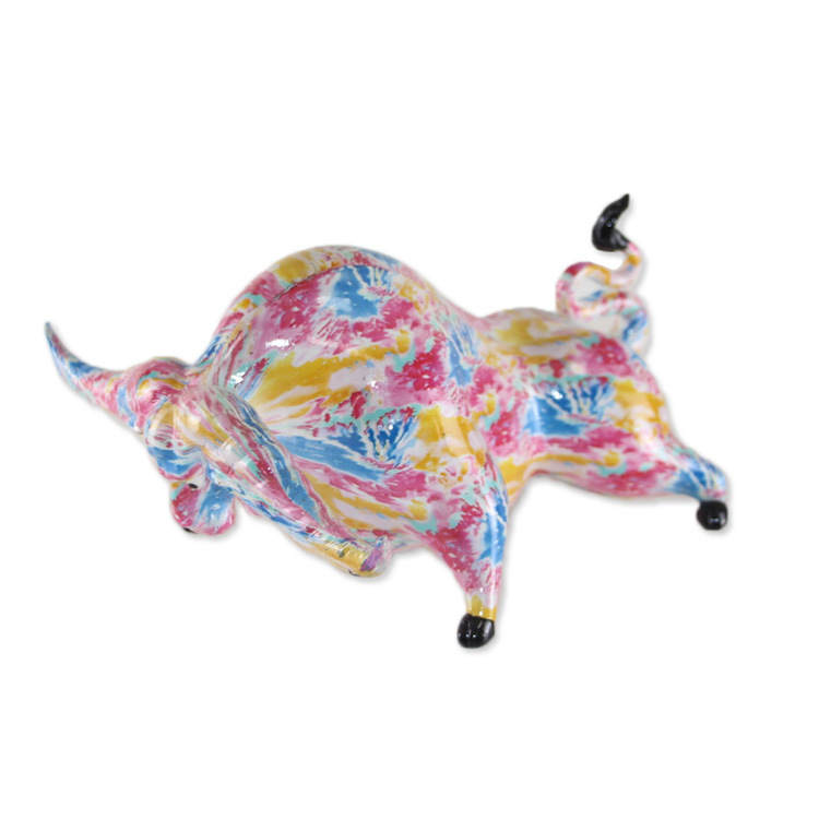 Color Painting Abstract Art Sculpture Resin Cow Figurine Animal Statue for Home Decor