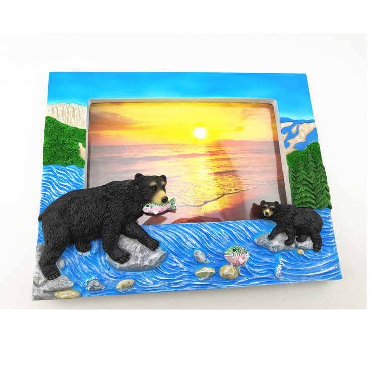 Custom Logo Hand Painted Tourist Souvenir Resin Photo Frame Black Bear