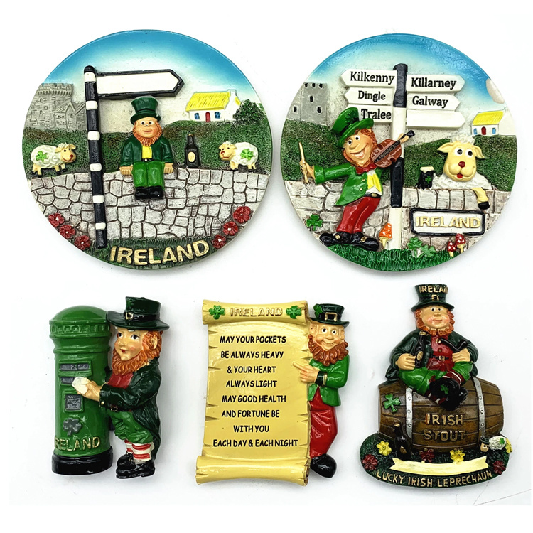 Factory Custom Shape Ireland Irish Souvenir Resin Clover Ashtray