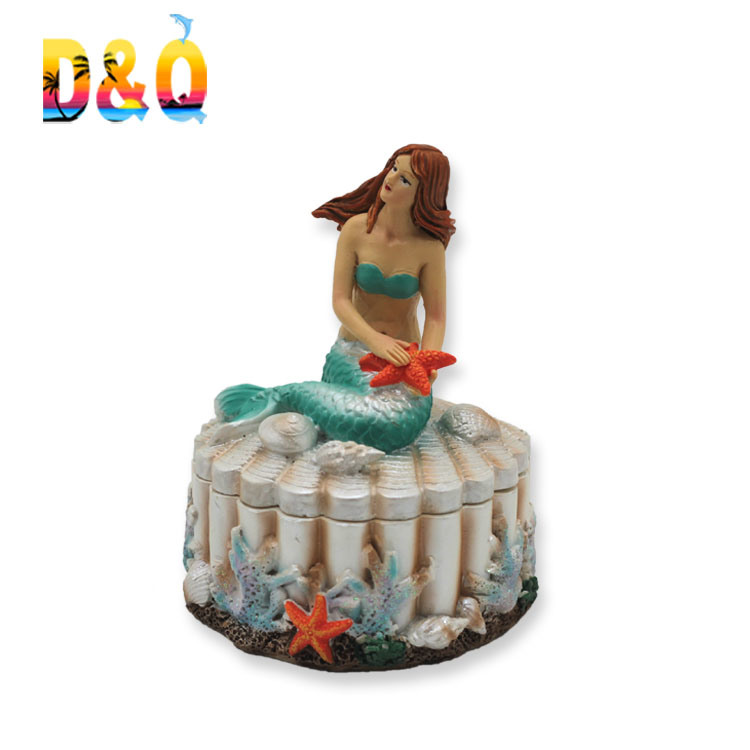 Factory Custom Hand Painted Resin Mermaid Figurine for Home Decoration