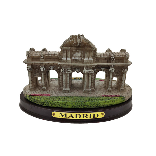 Fujian Factory Custom Spain Madrid Souvenir Resin Building Model Statue