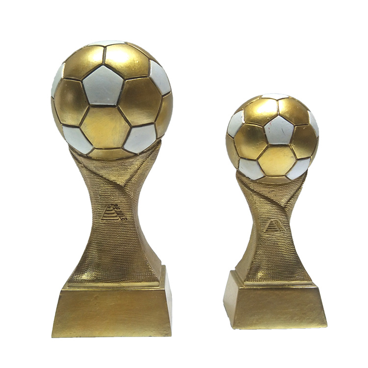 Custom Europe Football Game Resin Awards Polyresin Sport Trophy