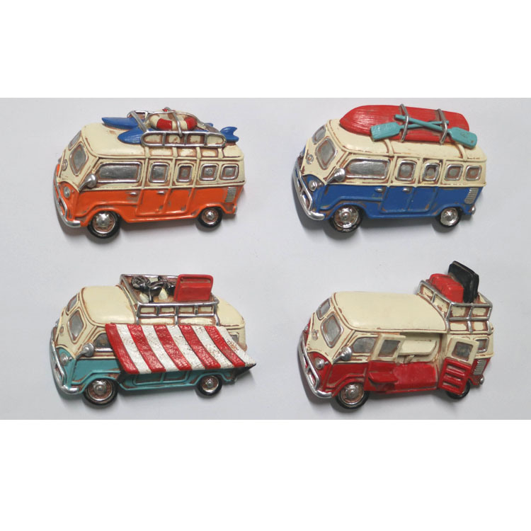 Wholesale Hand-Painted Resin Crafts Magnets Refrigerator Archaize Design Bus Creative Fridge Magnet