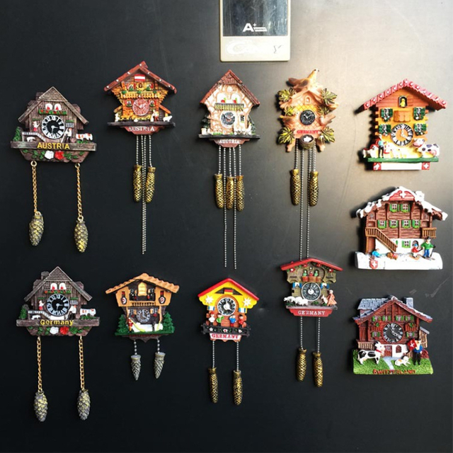 Resin Handmade Painted Austria Germany Cuckoo Clock Souvenir Fridge Magnet