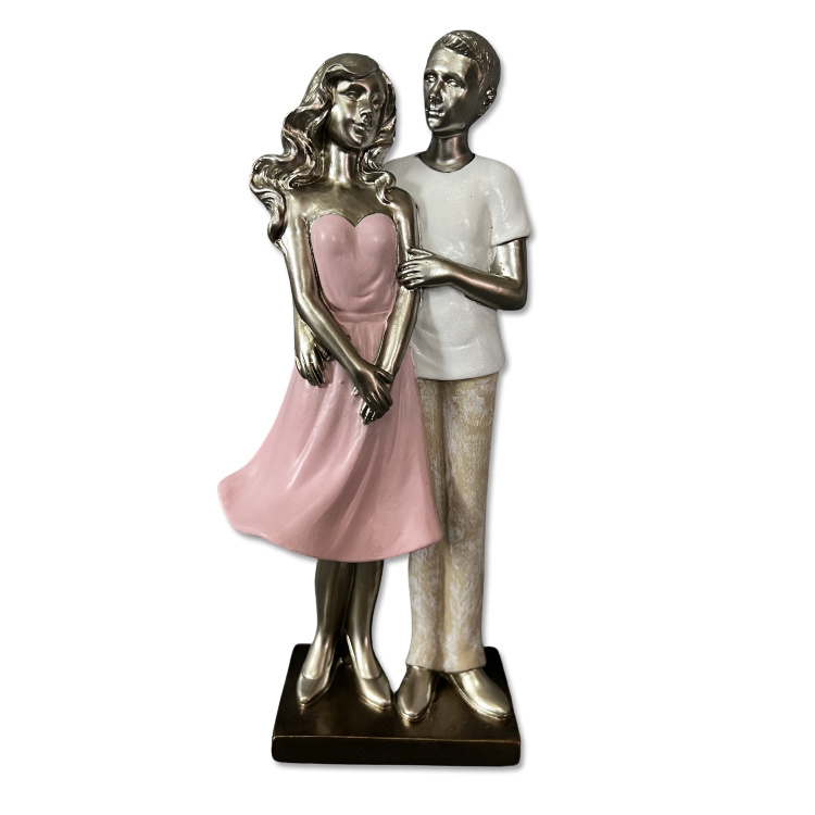 Wholesale Resin Love Souvenir Statue Office Home Decoration Couple Sculpture