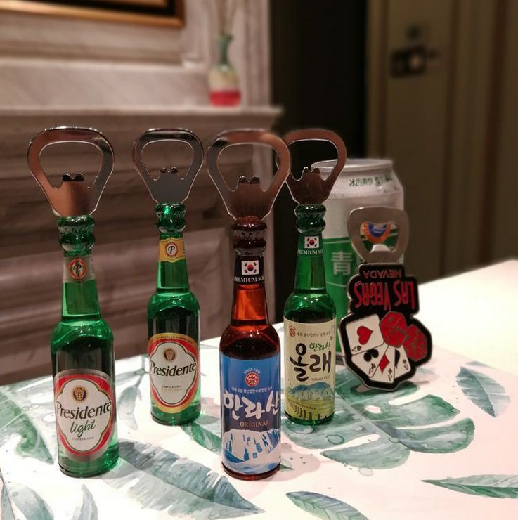 Acrylic Beer Bottle Shaped Fridge Magnet Bottle Opener