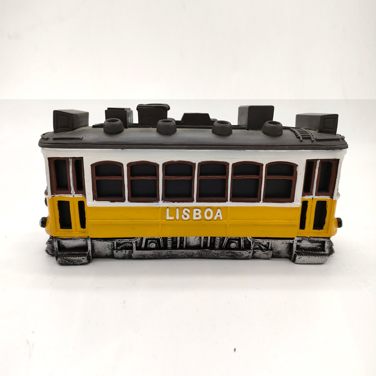 Resin Craft Portugal Porto Souvenir Travel Gift Vintage Resin Train for Home Decor Statues