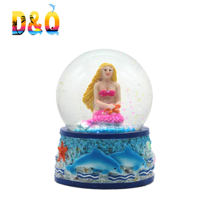 Custom Ocean Beach Souvenir Polyresin Mermaid Snow Globe