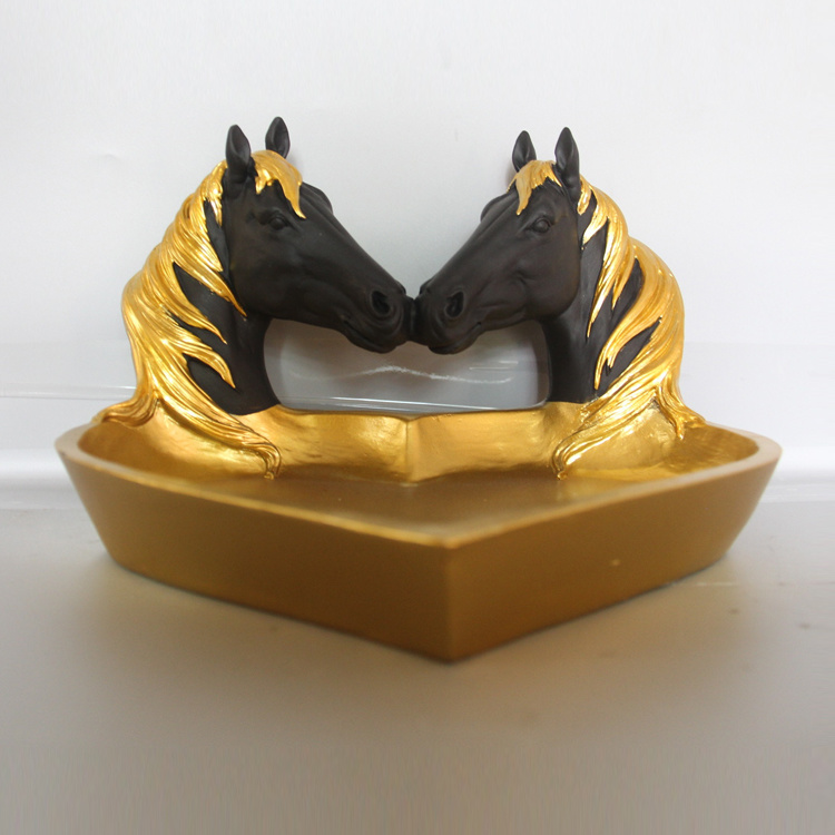 Wholesale Horse Shape Gold Decor Tray Resin Decorative Plates