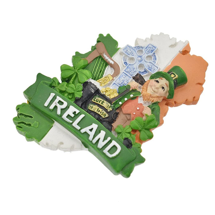 Factory Custom Resin St. Patrick′s Day Gift Clover Ireland Irish Souvenir Fridge Magnet