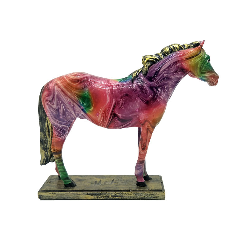 Wholesale Modern Home Decoration Graffiti Design Resin Horse Statue