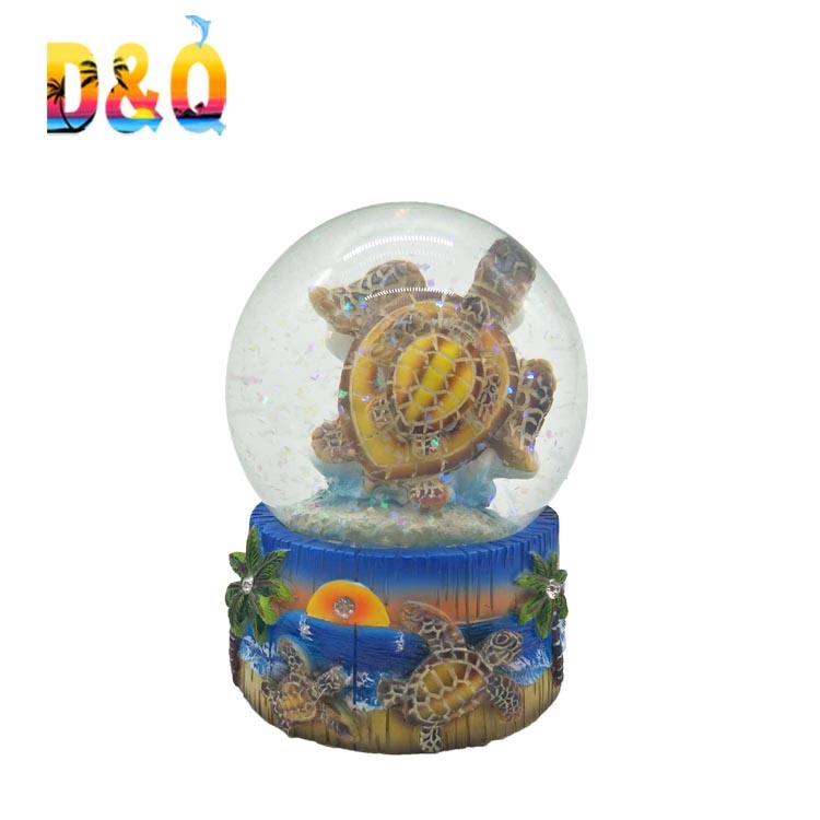 Resin Beach Water Globe Custom Water Ball Souvenir