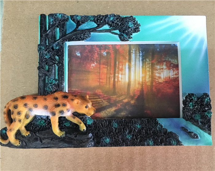 Africa Souvenir Resin Animal Picture Photo Frame