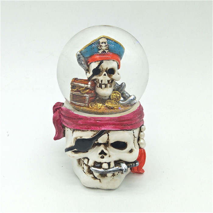 Customized Resin Pumpkin Skull Halloween Snow Globe for Holiday Decor