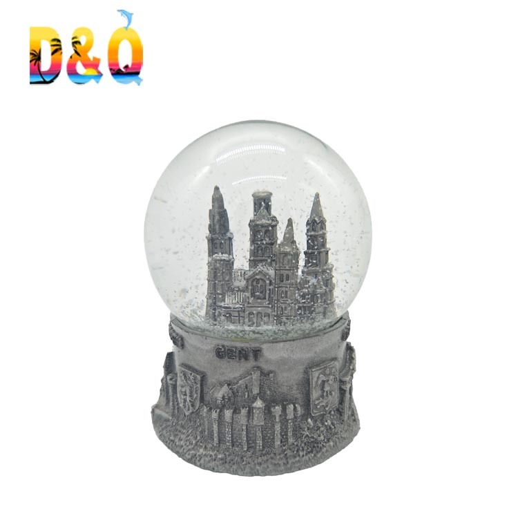 Customized Resin Building Style Poland Souvenir Snow Globes