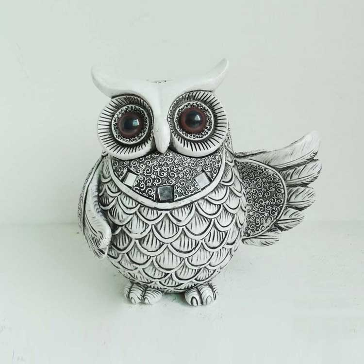 Antique Vintage Ornaments White Resin Owl Figurine for Table Decoration