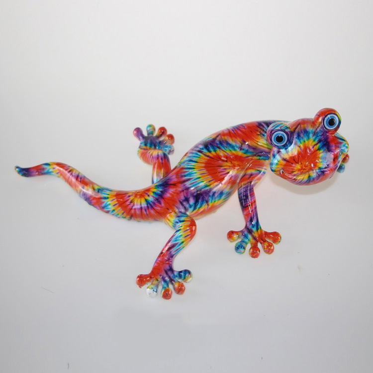 Animal Wall Hanging Colorful Design Resin Figurine Gecko Wall Art Gecko Decor