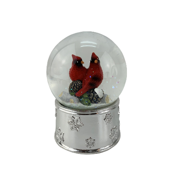 Wholesale Christmas Souvenir Gift Animal Snow Ball Resin Cardinal Red Bird Snow Globe