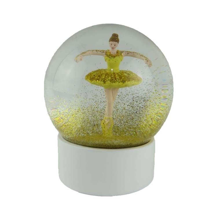 Wholesale Birthday Gift Snow Ball Resin Dancing Girl Ballet Ballerina Snow Globes