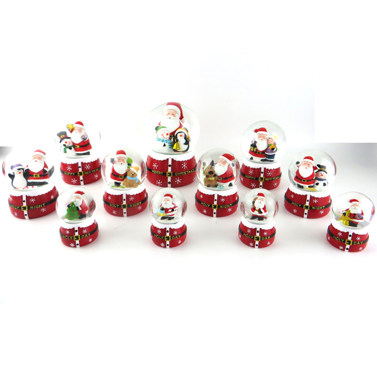 Manufacturer Customized Christmas Gifts Snow Globe Resin Christmas Snowball