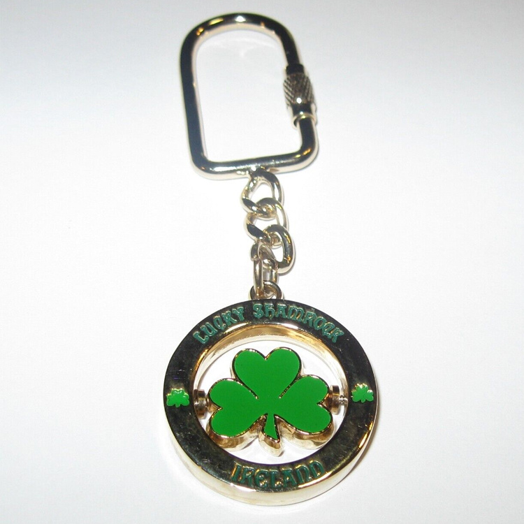 Factory Custom Shape Ireland Irish Souvenir Resin Clover Ashtray