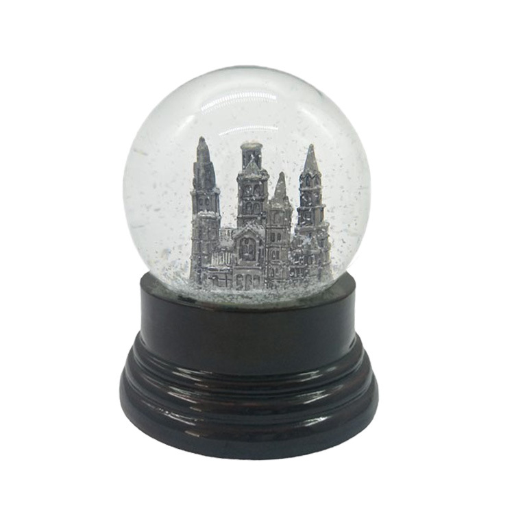 Manufacturer Wholesale Custom Resin Big 3D Building New York Souvenir Snow Globe