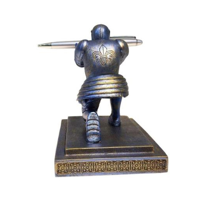 Resin Soldier Ornament Figurine Home Decor Resin Pencil Holder with a Pen for Men Gift