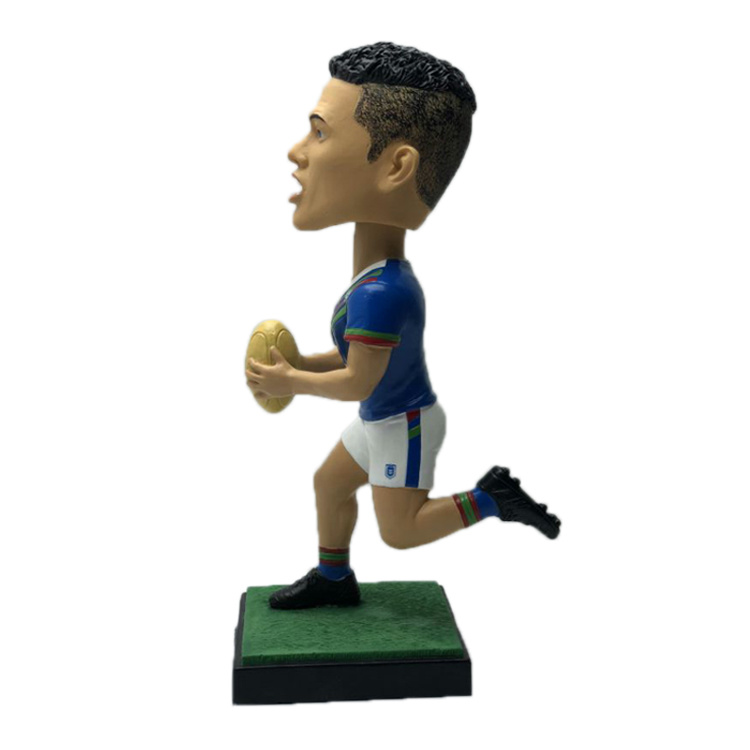 Resin Trophy Bobblehead Soccer Statue Keychain Custom 2022 World Cup Souvenir Gift