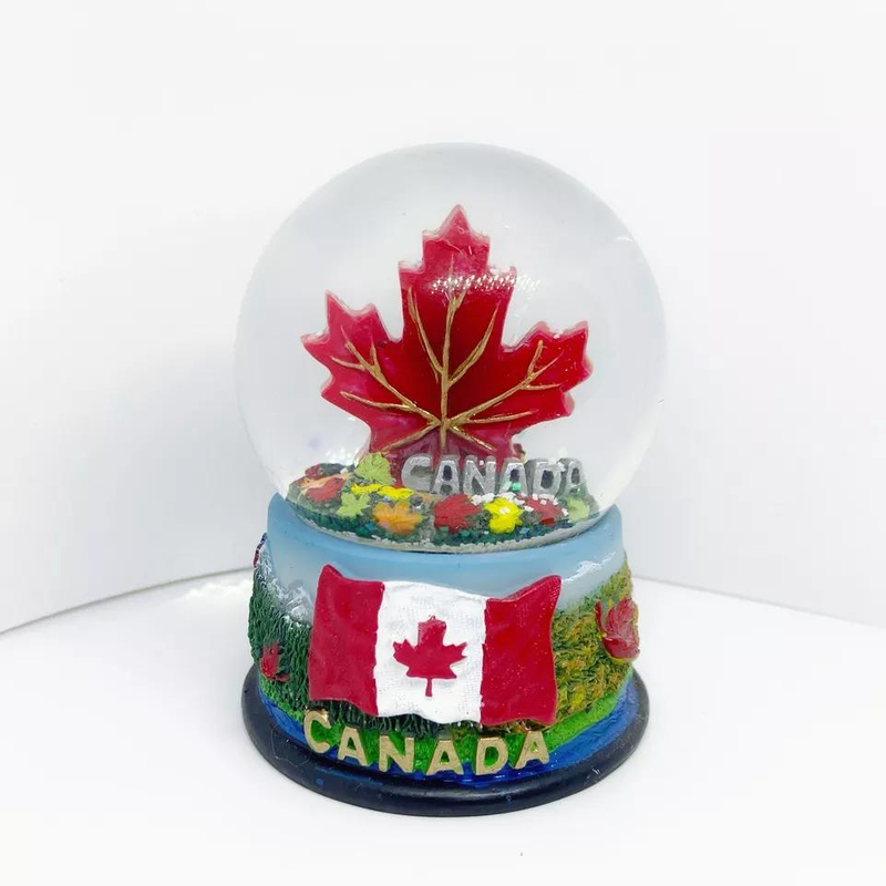 Manufacture Custom Made Resin Canada Souvenir Snow Globe