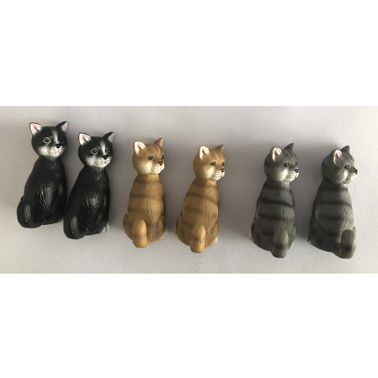 Wholesale Mini Dog Rabbit Cat Animal Statue Resin Miniature Figurines for Gift