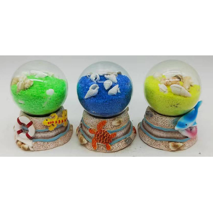 Wholesale Tropical Island Tourist Souvenir Resin Sand Bottle Ocean Animal Statue Beach Sculpture