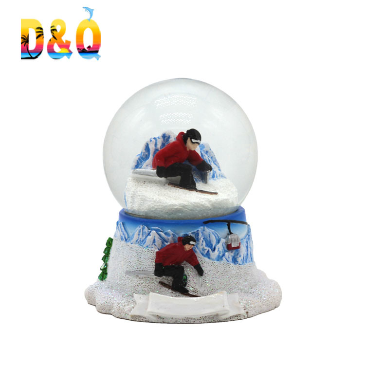 Custom Resin Craft Snow Mountain Gift Slovenia Austria Switzerland Souvenir Snow Globe