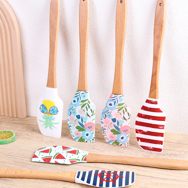 Customized Printed Silicon Spatula Kitchen Decor Portugal Gift Silicone Spatula with Wooden Handle