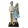 Custom Resin Statue Beautiful Couple Figures Valentine′s Day Love Figurines for Wedding Souvenirs