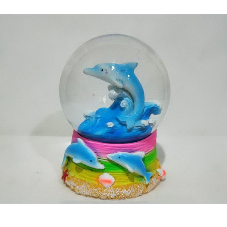 Resin Beach Souvenir Dolphin Snow Globe Custom Snow Ball