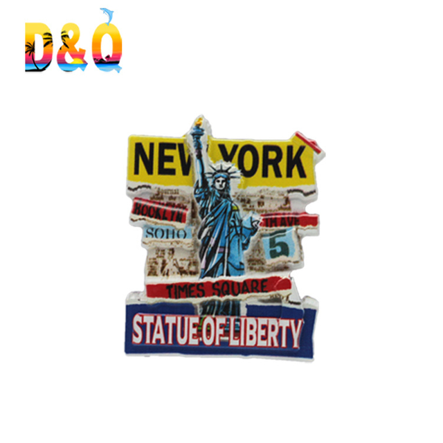 Custom Polyresin Water Ball New York Souvenir Gift Statue of Liberty Resin Snow Globe