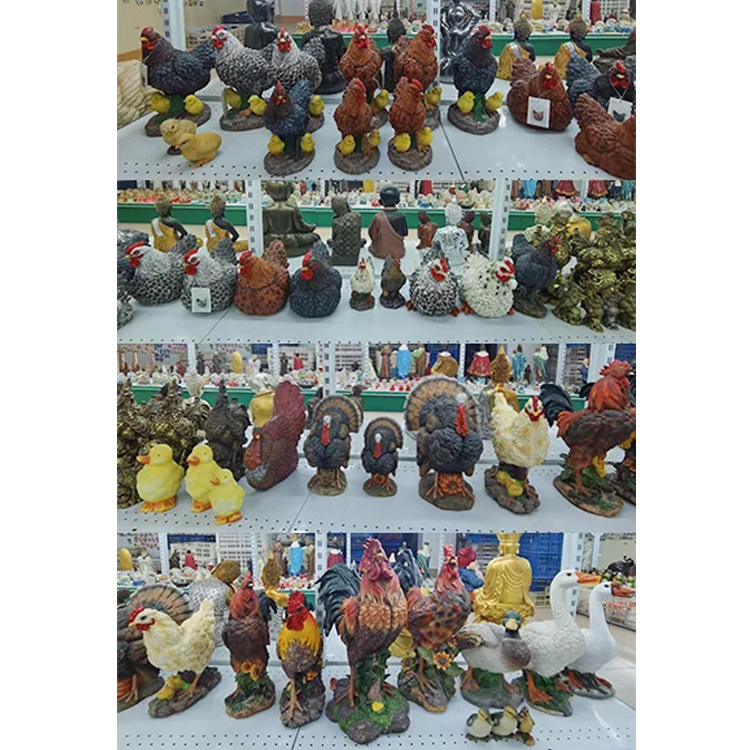 High Quality Custom Animal Sculpture Resin Chicken Garden Statues