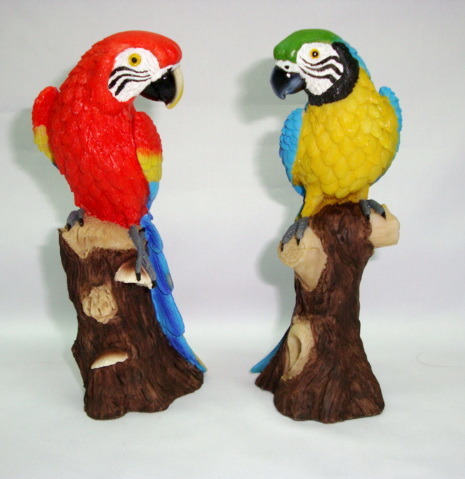 Custom Resin Bird Figurine Parrot Statue for Home Decor