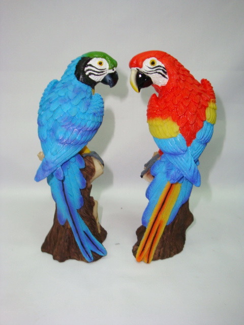 Custom Resin Bird Figurine Parrot Statue for Home Decor