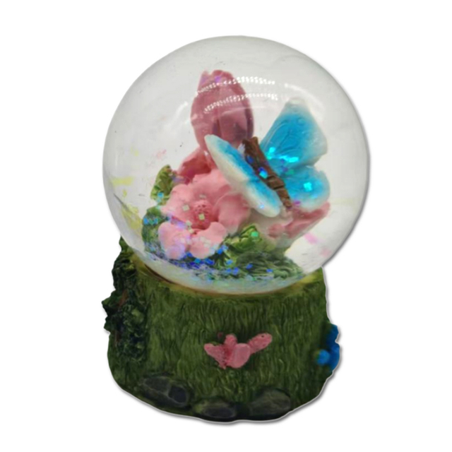 Custom Design Resin Water Globe Tourist Souvenir Beautiful Landscape Flower Butterfly Snow Globe