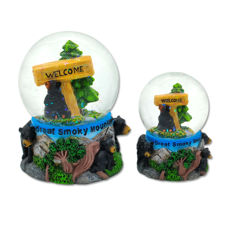 Factory Wholesale Custom Logo Animal Water Globe Great Smoky Mountains Souvenir Resin Black Bear Snow Globe