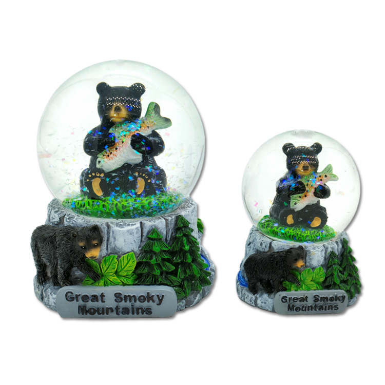 Factory Wholesale Custom Logo Animal Water Globe Great Smoky Mountains Souvenir Resin Black Bear Snow Globe