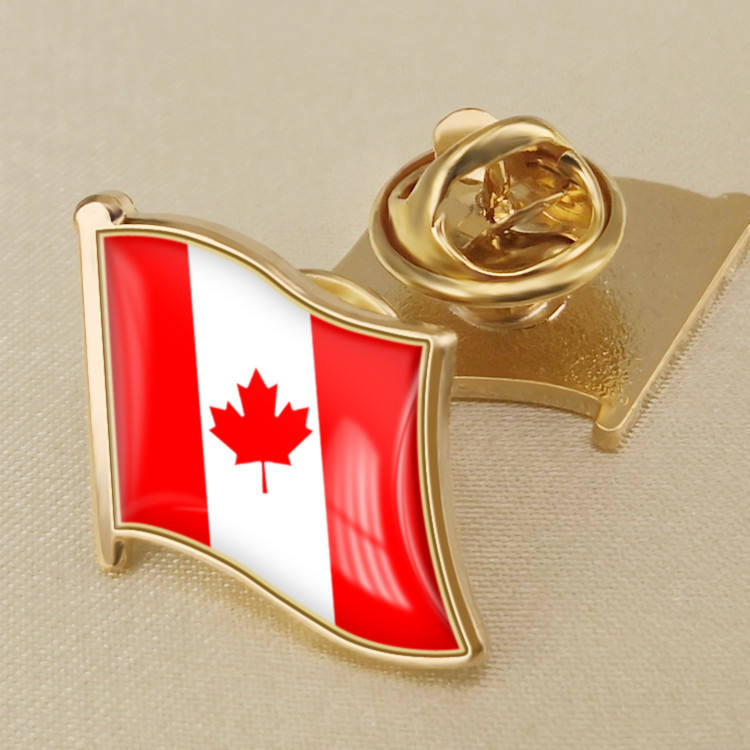 Customized Design Metal Enamel Canada Flag Badge Canada Souvenir Pin